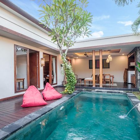 Gaing Mas Jimbaran Villas By Gaing Mas Group Exterior photo